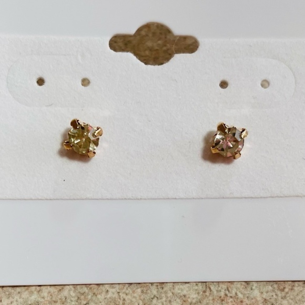 Princess cut Faux diamond stud 1/4 carat earrings
